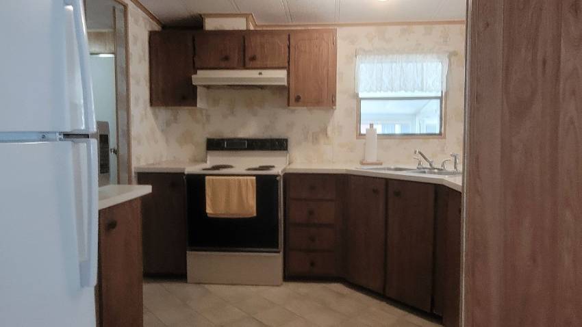 210 Sweet Circle a Winter Haven, FL Mobile or Manufactured Home for Sale